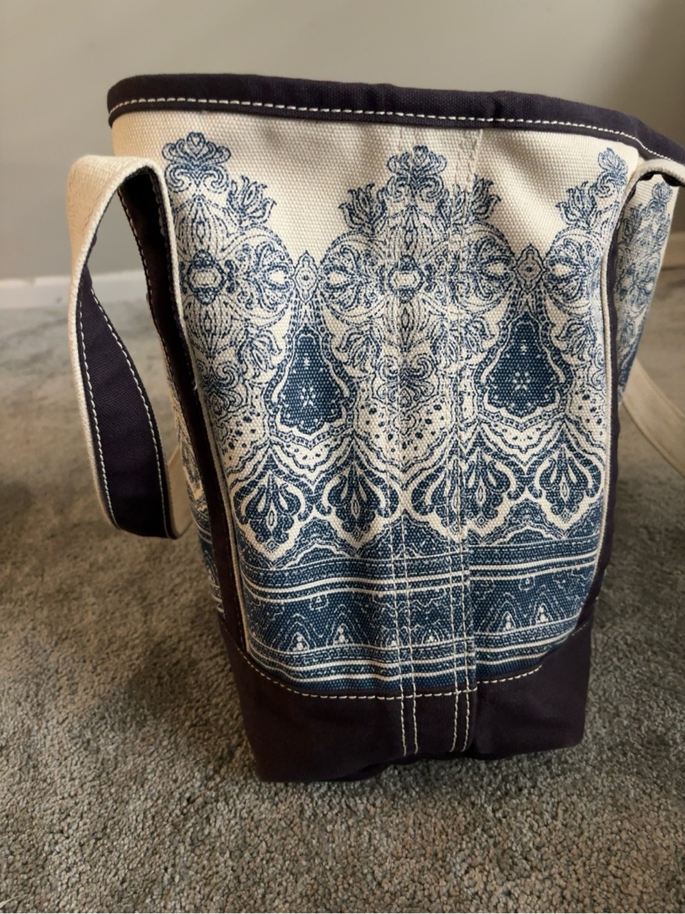 Lands’ End Canvas Tote Bag Navy Ivory 12”Damask Print Heavy Duty Shopper Beach - Picture 4 of 9